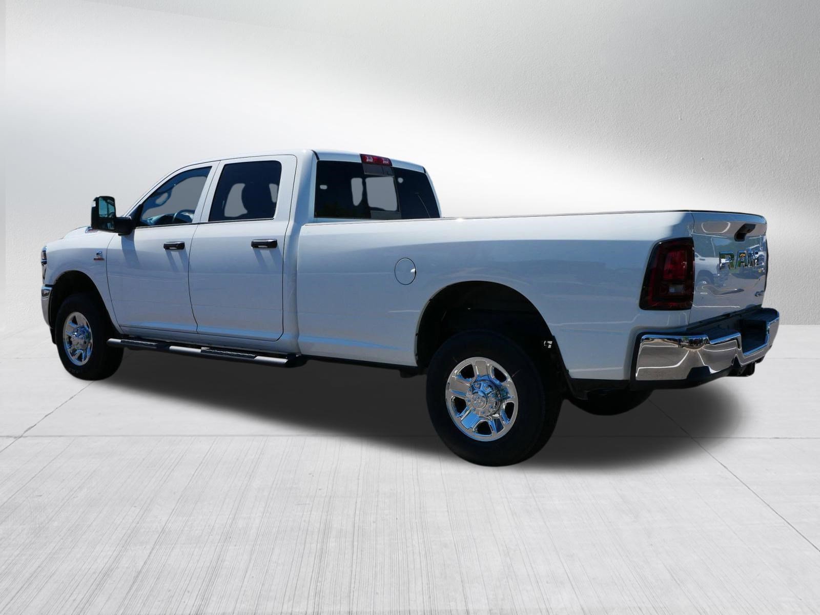 New 2025 RAM 2500 Tradesman AWD/4WD image 5