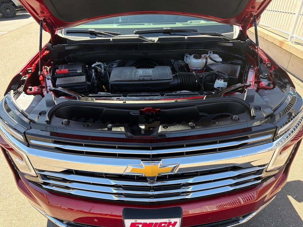 Used 2025 Chevrolet Tahoe LT w/ Comfort Package image 21