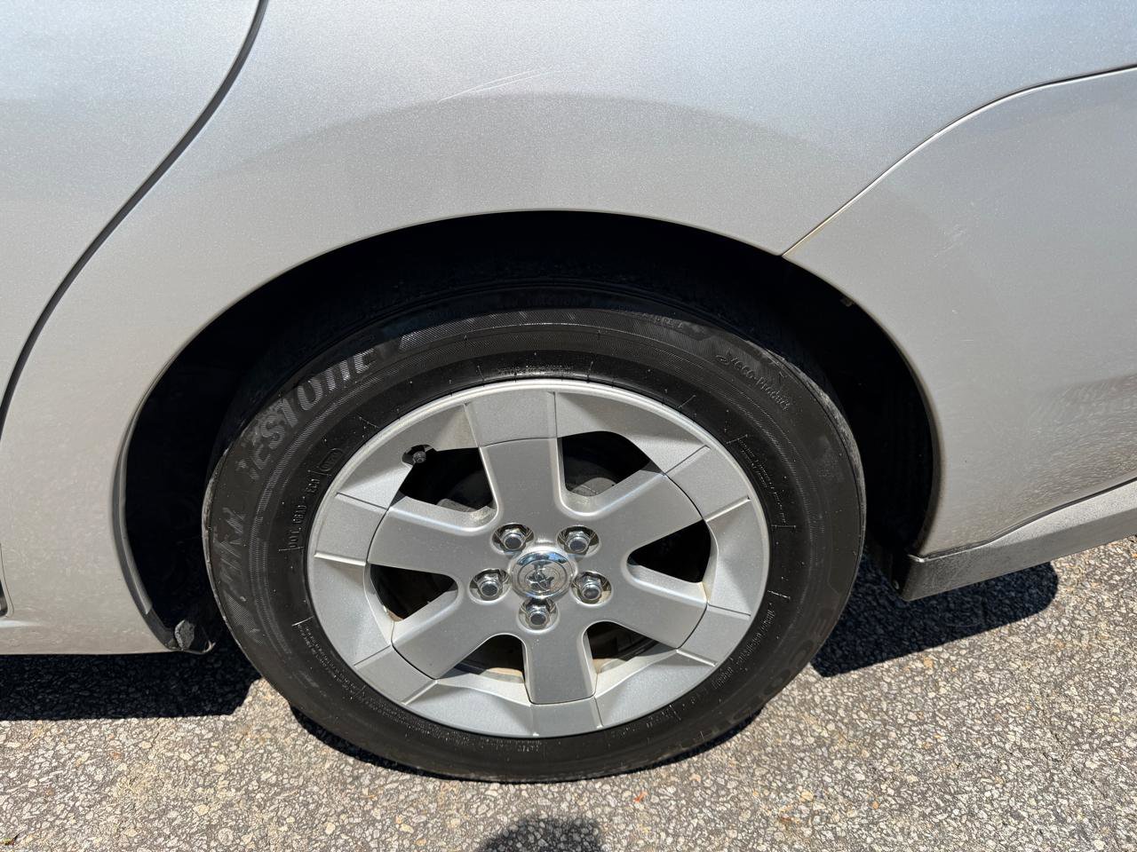 Used 2009 Toyota Prius FWD image 25