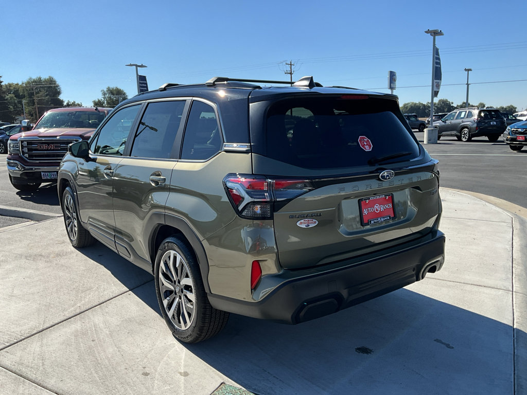 New 2025 Subaru Forester Touring image 5