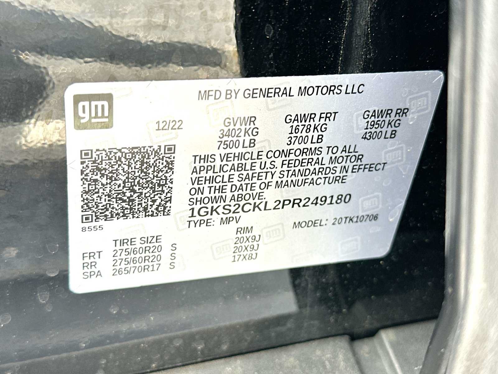 Used 2023 GMC Yukon AT4 w/ AT4 Premium Plus Package AWD/4WD image 22