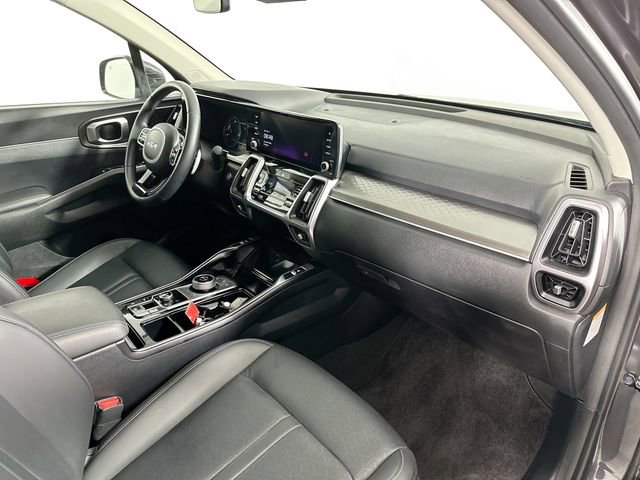 Used 2023 Kia Sorento EX AWD/4WD image 31