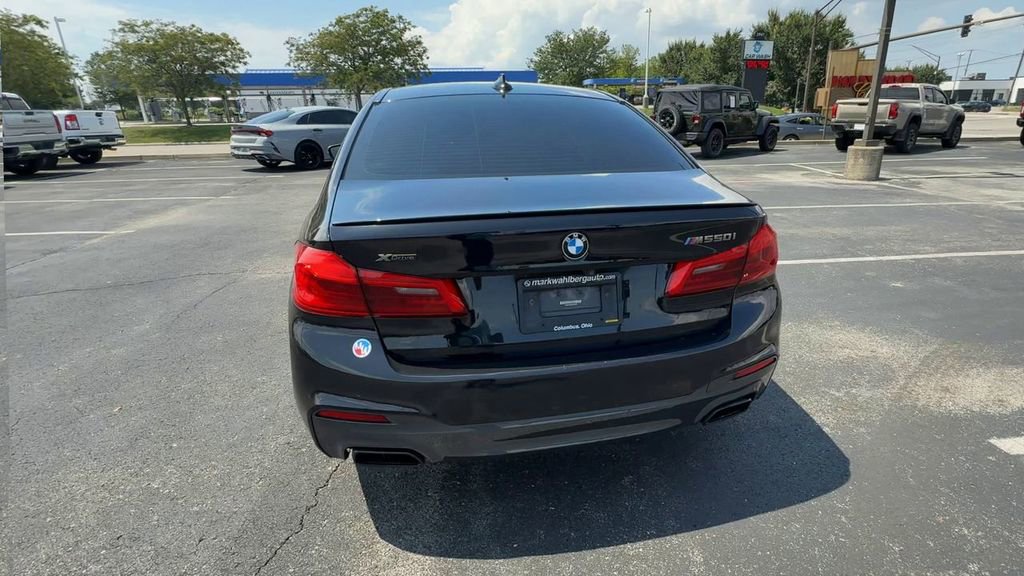 Used 2020 BMW M550i xDrive image 7
