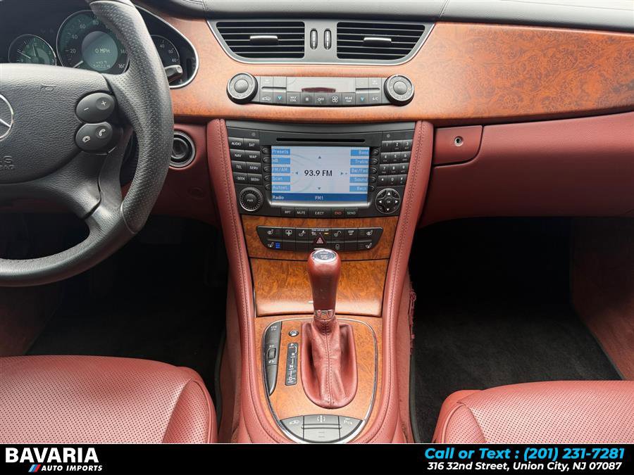 Used 2008 Mercedes-Benz CLS 550 image 14