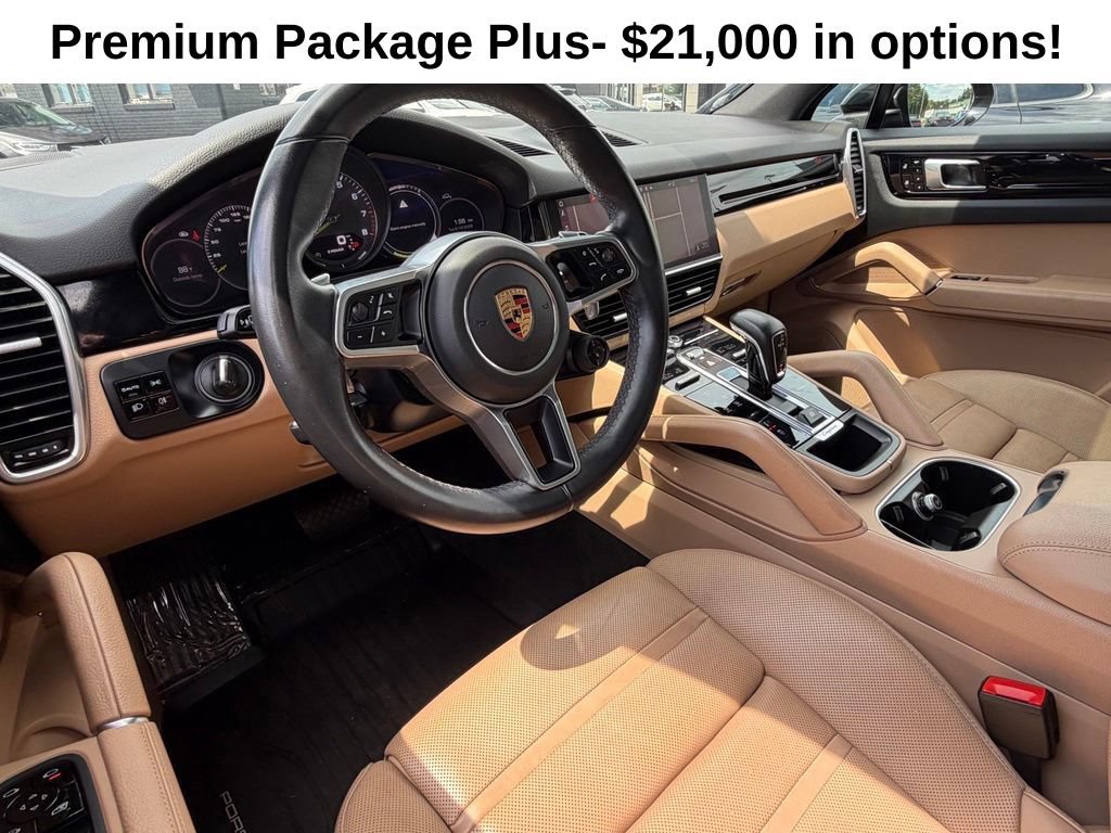 Used 2020 Porsche Cayenne E-Hybrid w/ Premium Plus Package AWD/4WD image 15