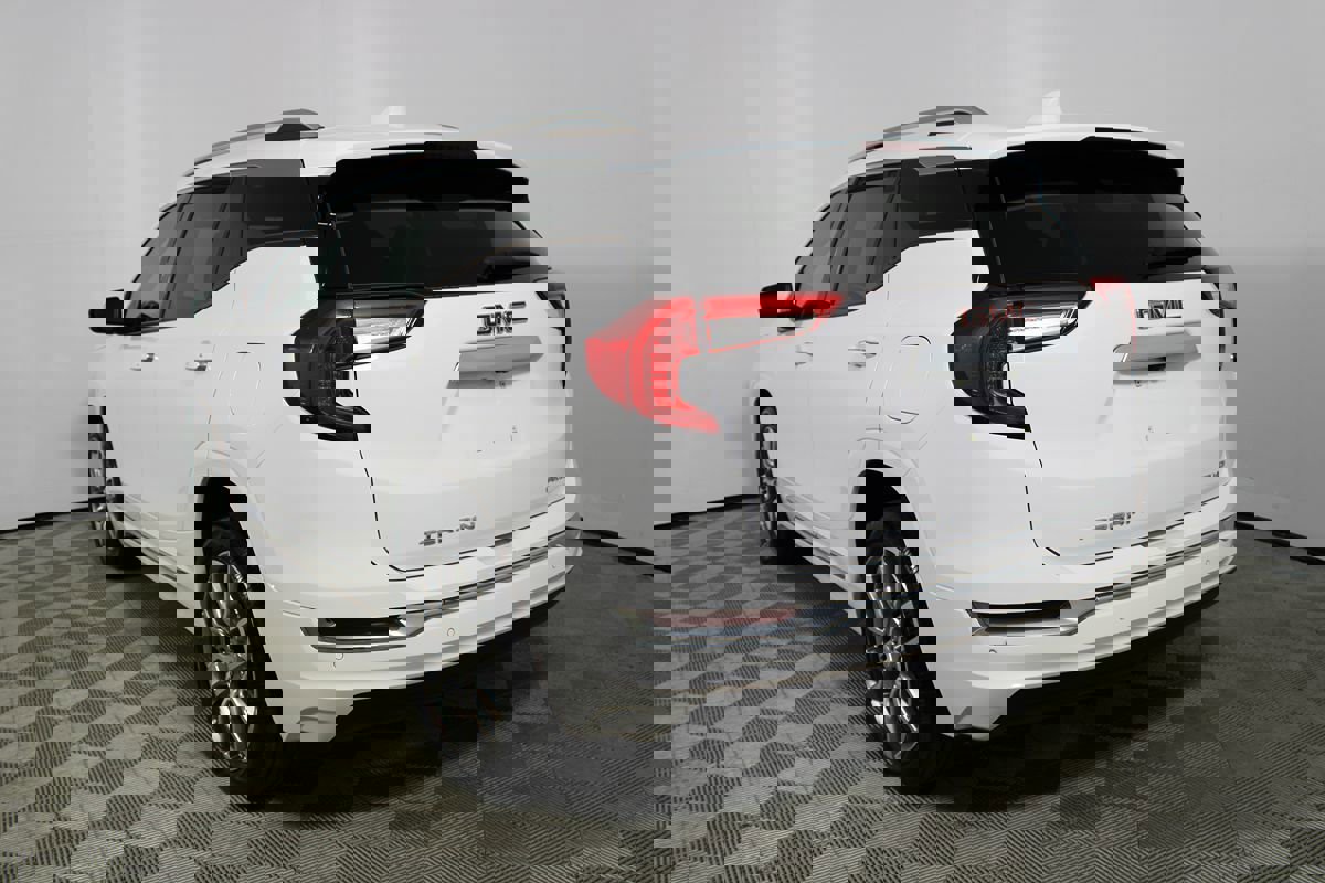 Used 2022 GMC Terrain Denali w/ Denali Premium Package image 46