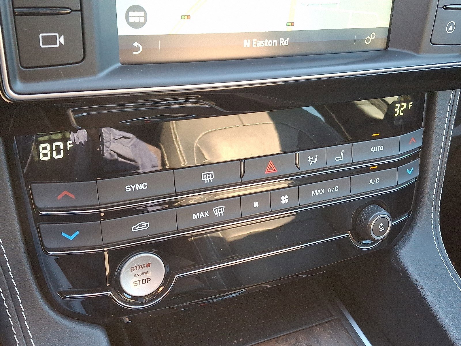 Used 2018 Jaguar F-PACE S image 16