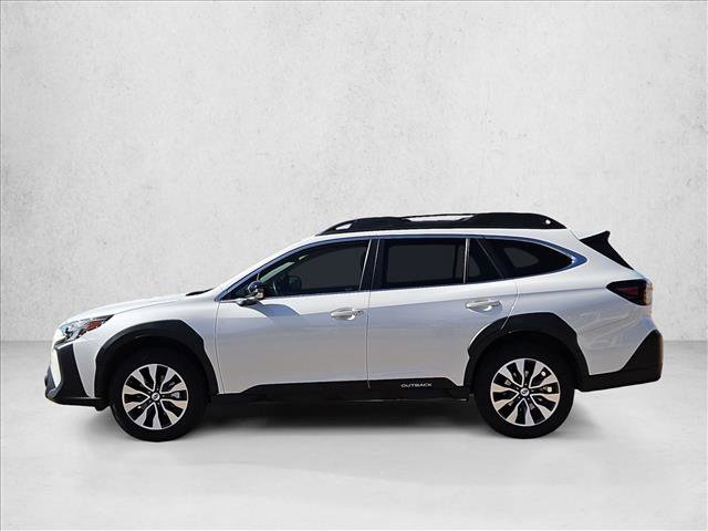 Used 2023 Subaru Outback Limited image 9