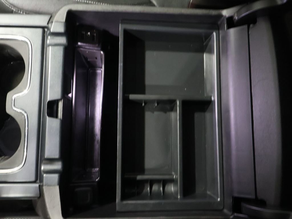 Used 2018 Chevrolet Silverado 1500 LTZ Z71 w/ Centennial Edition image 33