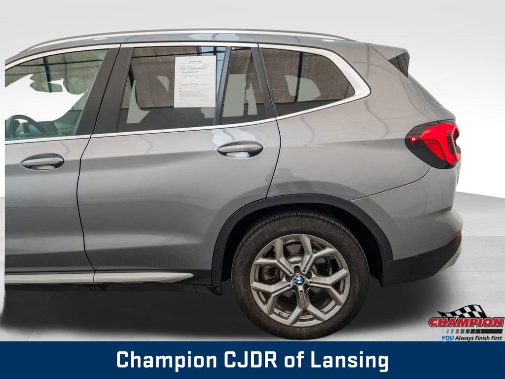 Used 2024 BMW X3 xDrive30i w/ Convenience Package image 4