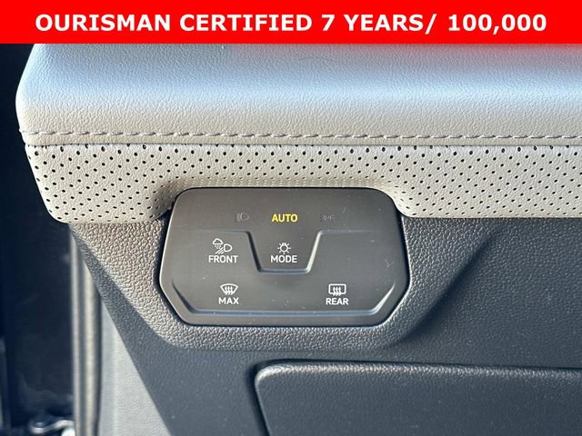 Used 2024 Volkswagen Atlas Peak Edition SEL AWD/4WD image 28
