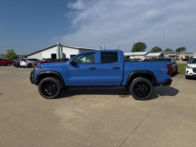 New 2026 Chevrolet Colorado Trail Boss w/ Off-Road Front Bumper Package AWD/4WD image 4