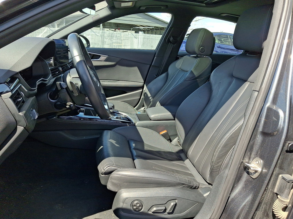 Used 2024 Audi A4 2.0T Premium Plus image 24