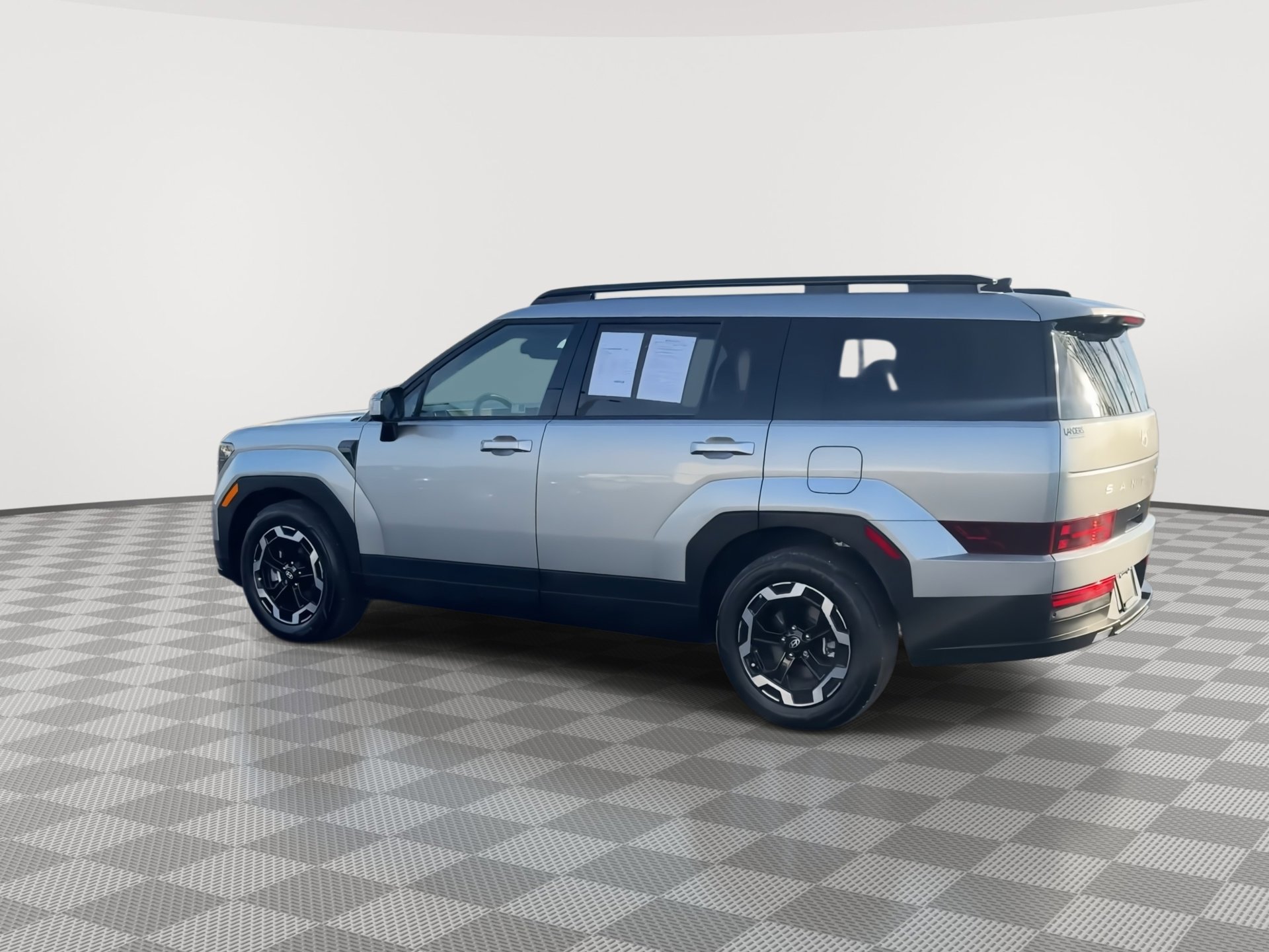 Used 2025 Hyundai Santa Fe SEL image 6