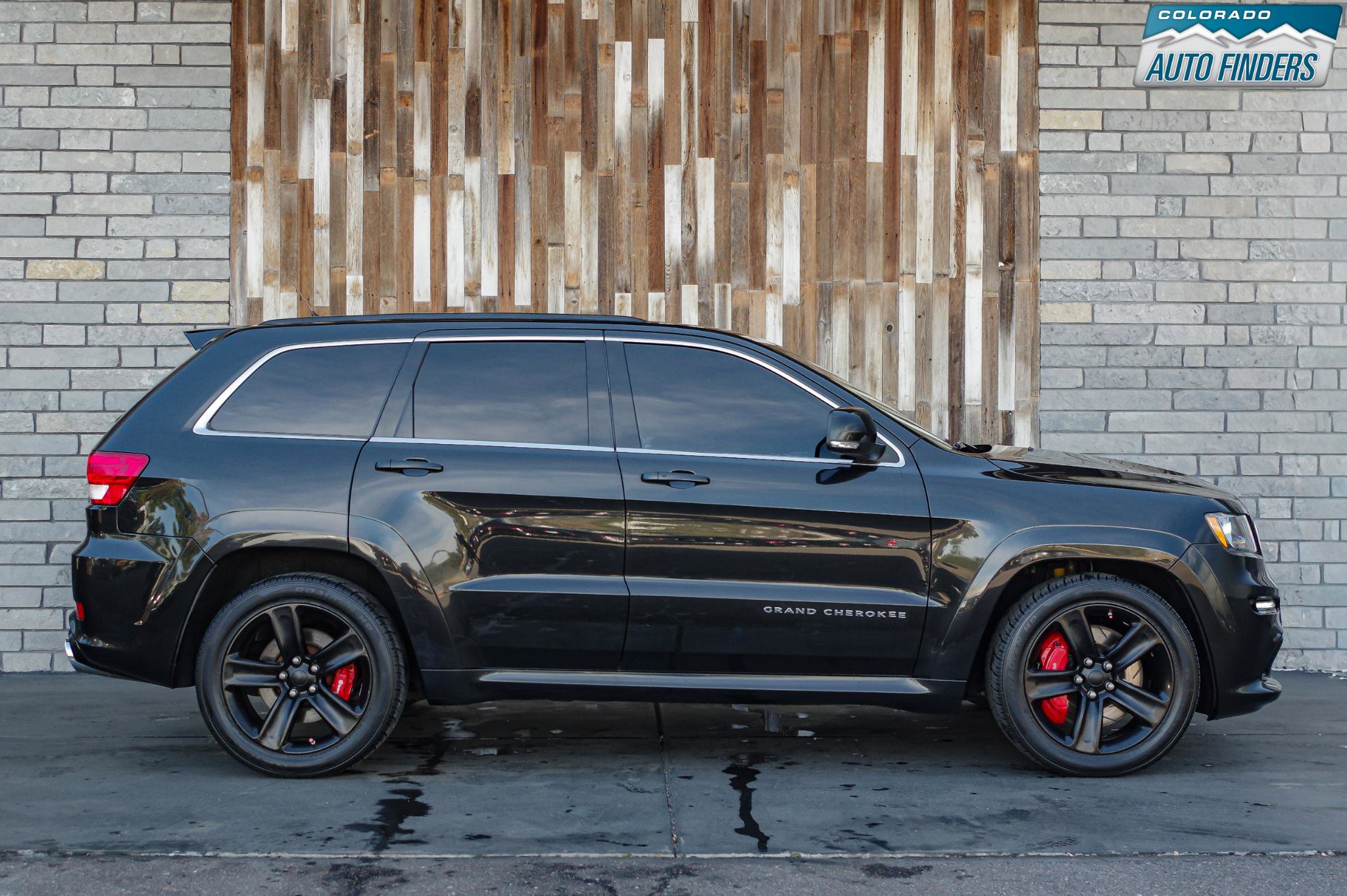 Used 2012 Jeep Grand Cherokee SRT8 w/ Luxury Group II AWD/4WD image 8