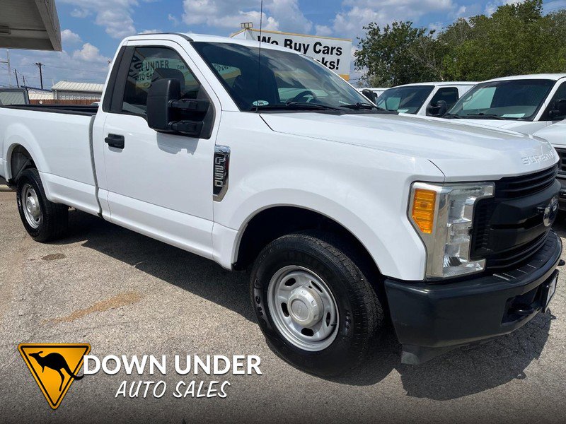 Used 2017 Ford F250 XL image 1