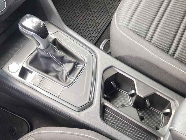 Used 2023 Volkswagen Tiguan S FWD image 17