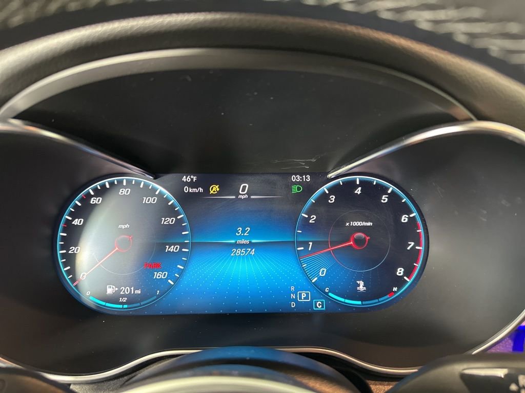 Used 2021 Mercedes-Benz GLC 300 4MATIC image 10