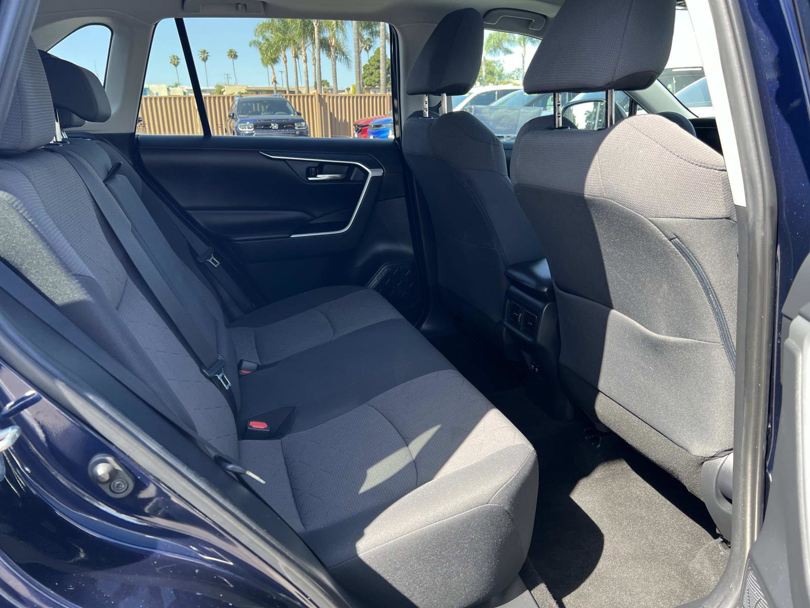 Used 2019 Toyota RAV4 XLE w/ Convenience Package image 31