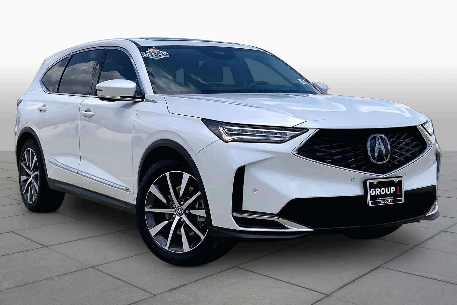 Used 2026 Acura MDX w/ Technology Package FWD image 3