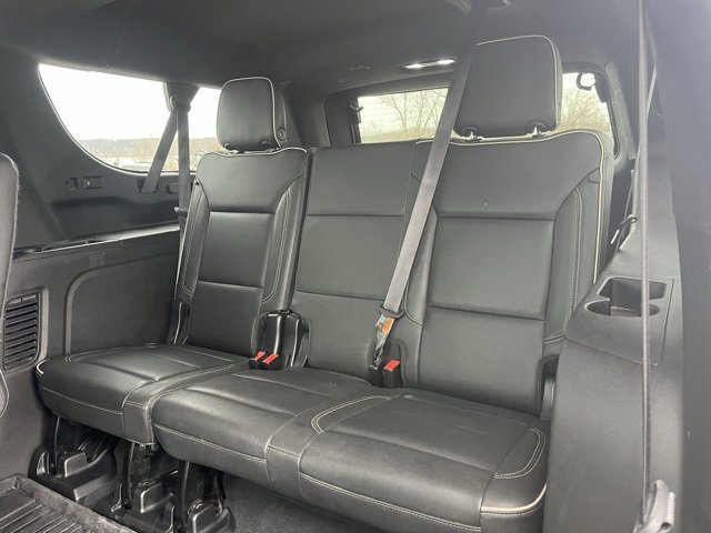 Used 2023 GMC Yukon XL SLT image 38