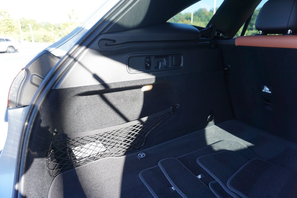Certified 2025 Mercedes-Benz GLC 300 4MATIC image 31