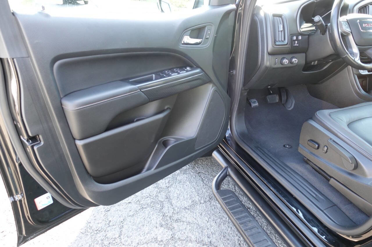 Used 2022 GMC Canyon AT4 image 15