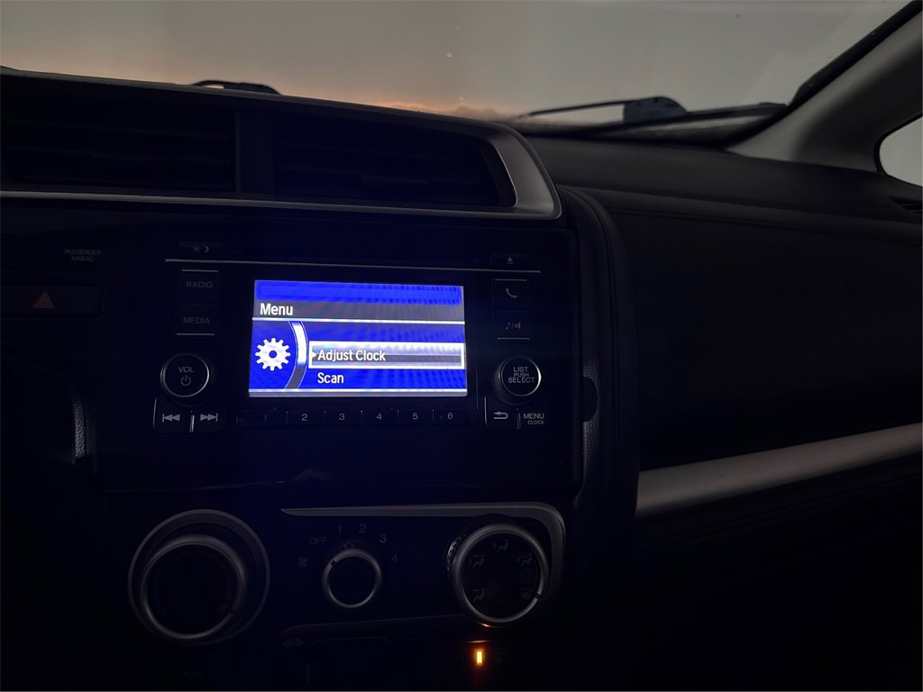 Used 2020 Honda Fit LX image 33