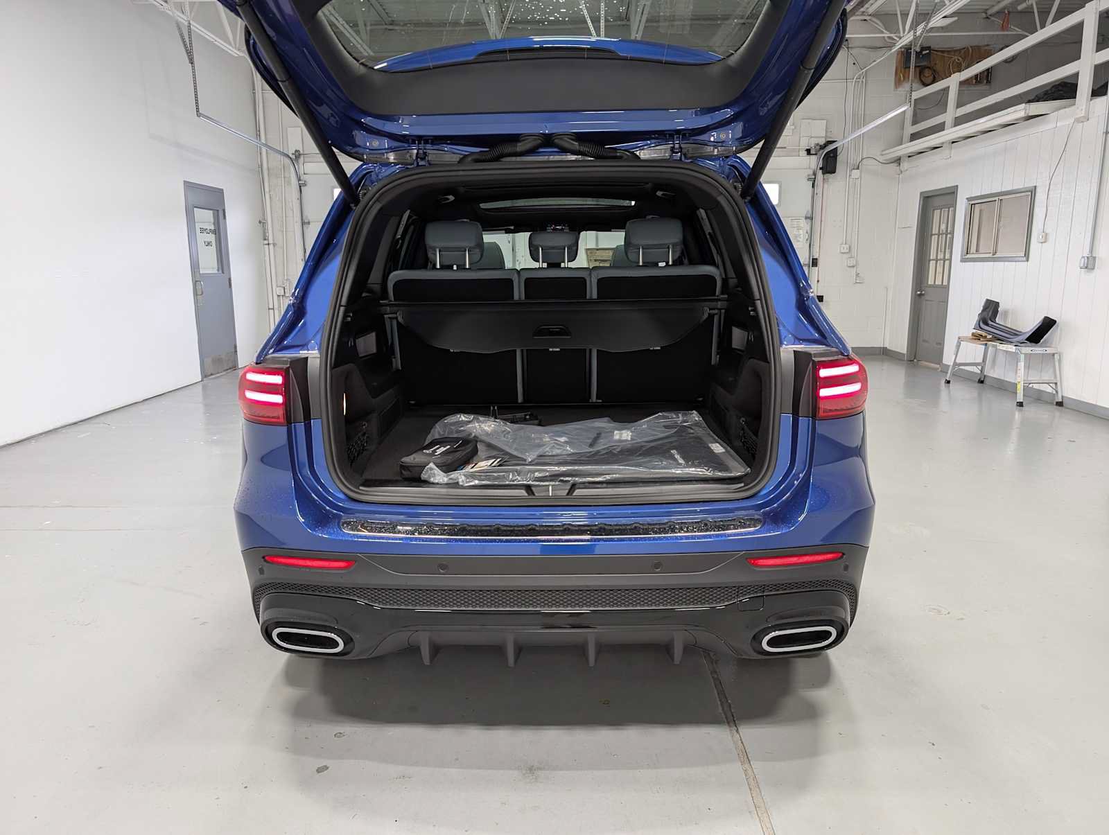 New 2026 Mercedes-Benz GLB 250 4MATIC image 22