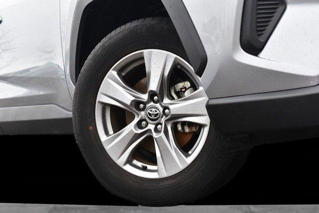 Used 2025 Toyota RAV4 XLE image 3