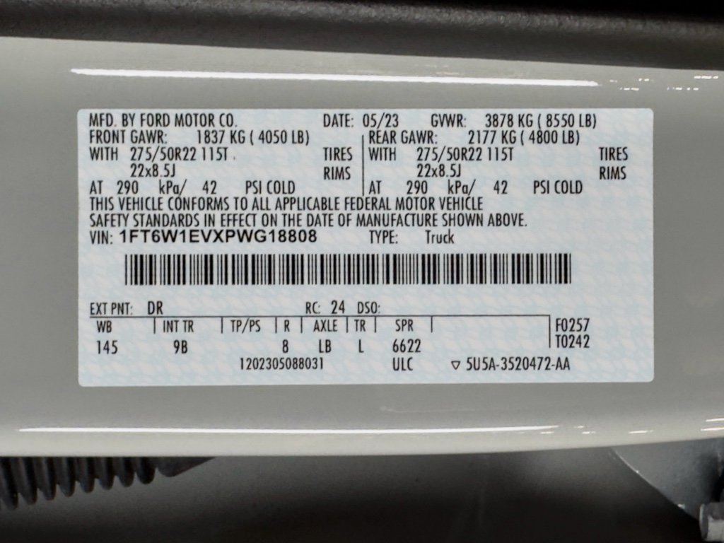 Used 2023 Ford F150 Lightning Platinum image 33