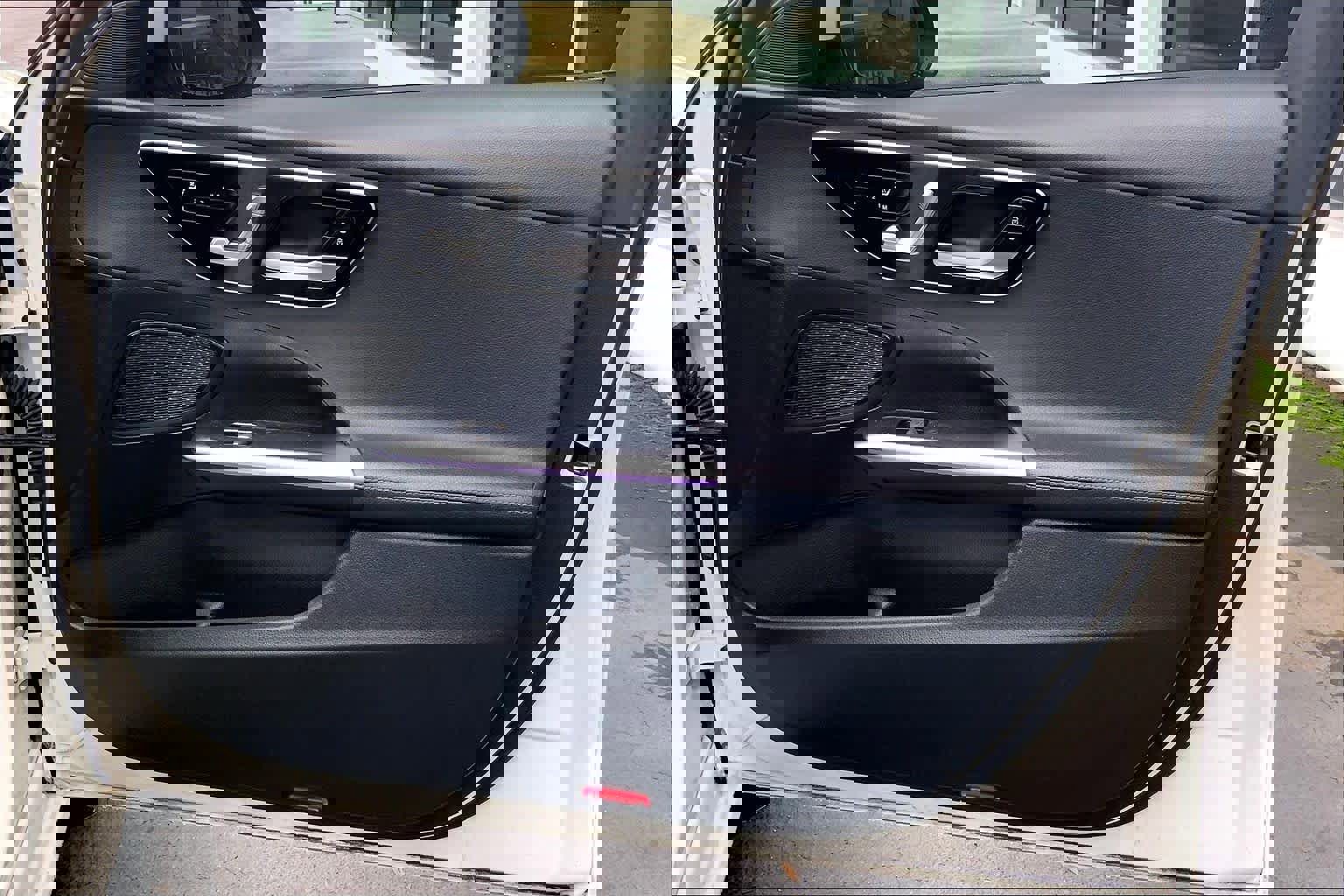 Used 2023 Mercedes-Benz C 300 Sedan image 24