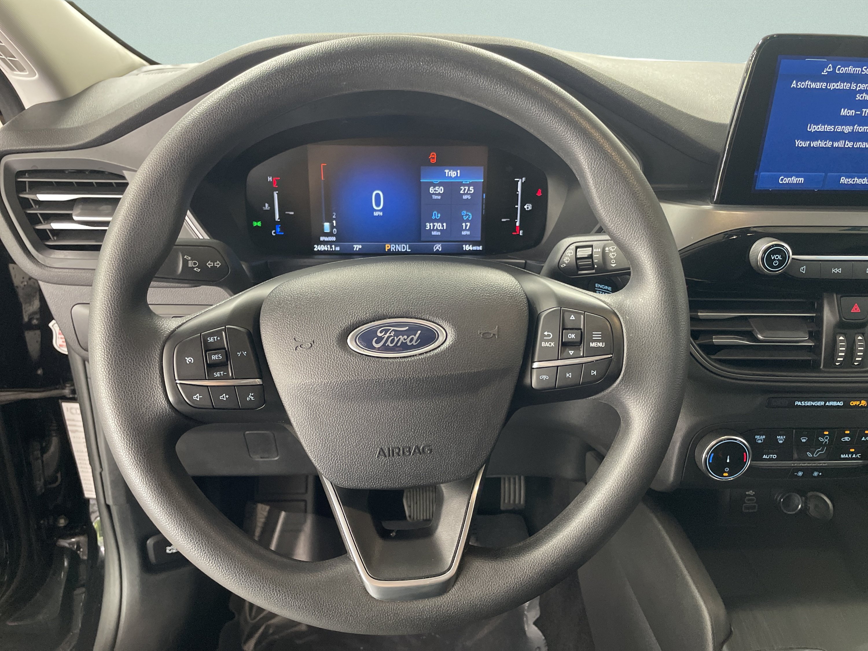 Used 2025 Ford Escape Active AWD/4WD image 16