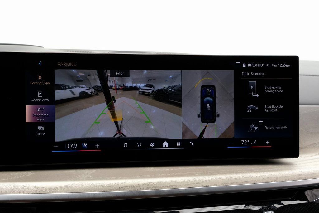 Used 2024 BMW ALPINA XB7 image 20