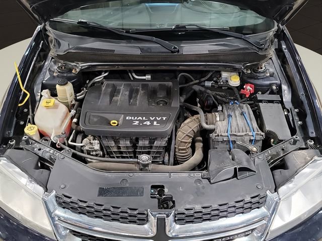 Used 2011 Dodge Avenger Mainstreet image 25