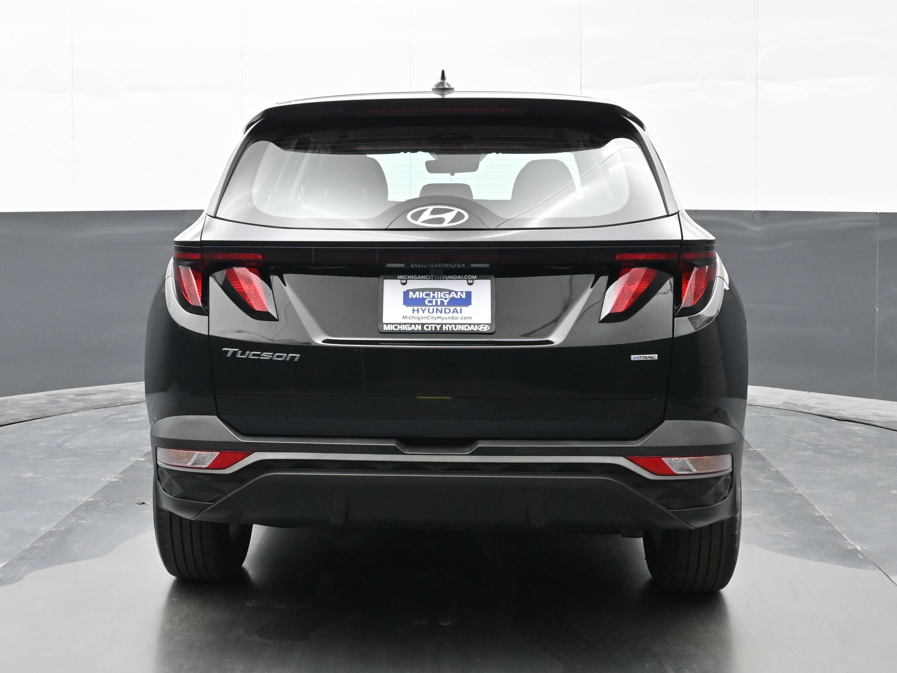 Certified 2023 Hyundai Tucson SE AWD/4WD image 5