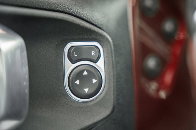 Used 2021 Jeep Gladiator Willys image 42