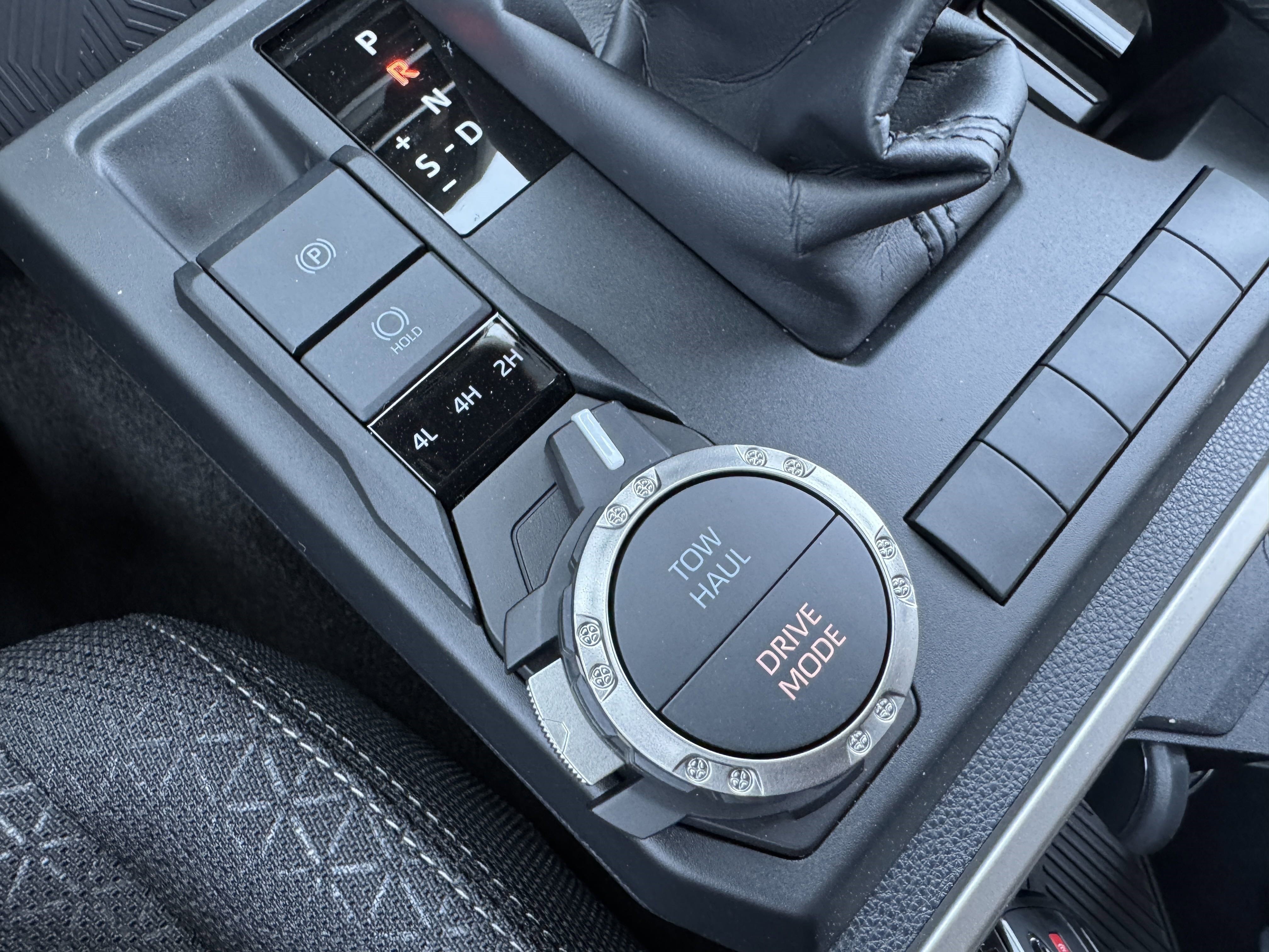 New 2026 Toyota 4Runner SR5 AWD/4WD image 35