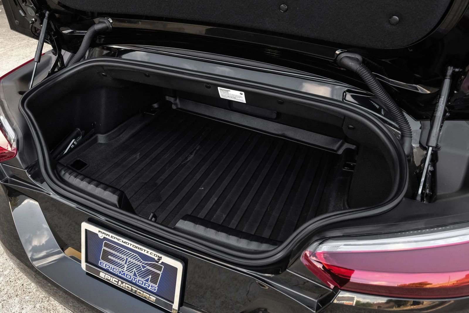 Used 2024 BMW Z4 sDrive30i w/ Convenience Package image 56