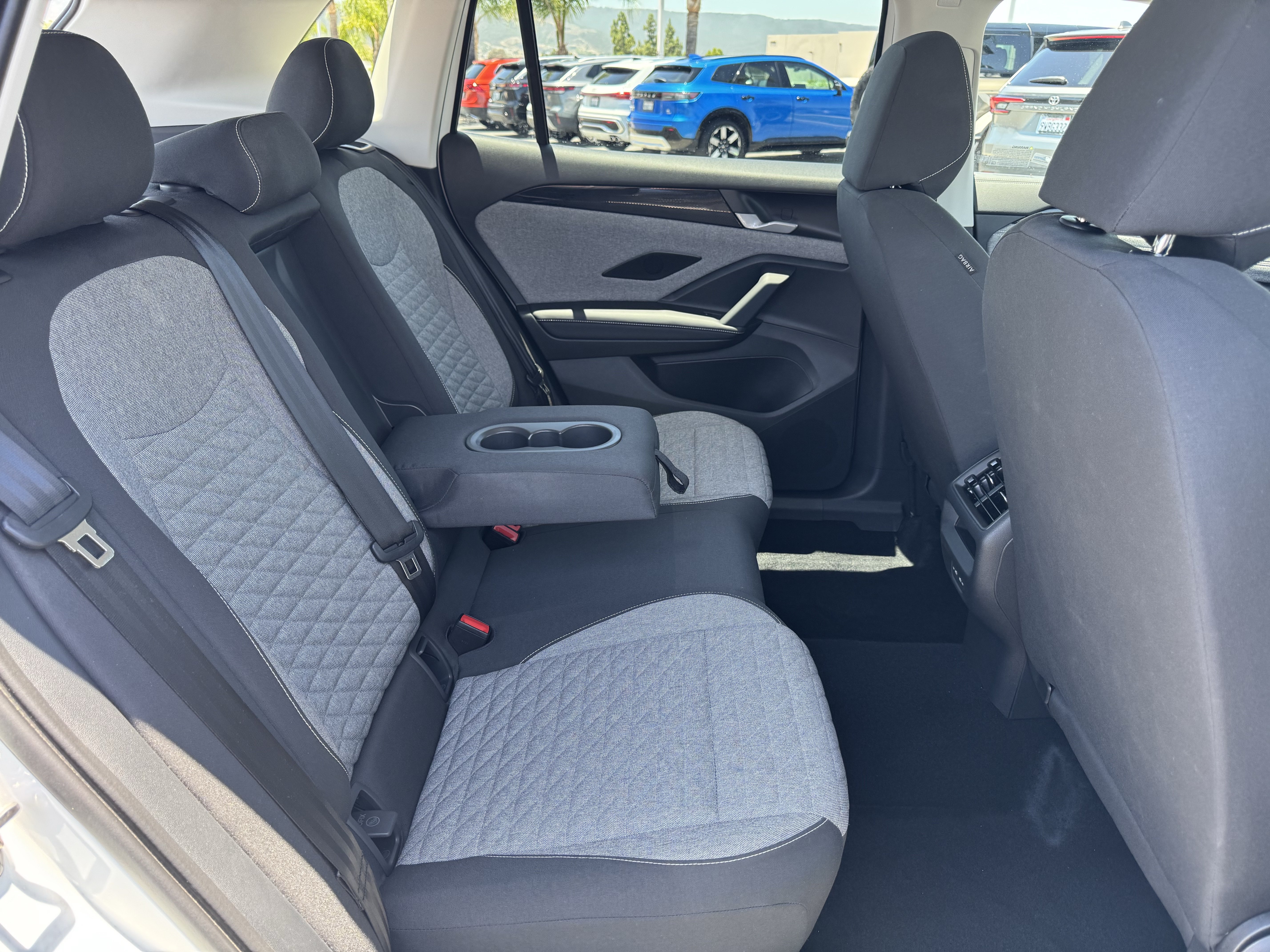 Certified 2025 Volkswagen Tiguan S FWD image 31