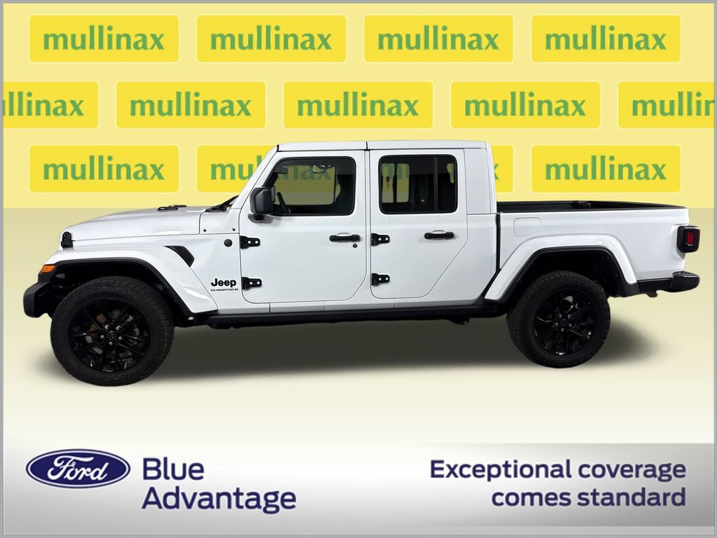 Used 2025 Jeep Gladiator Sport AWD/4WD image 10