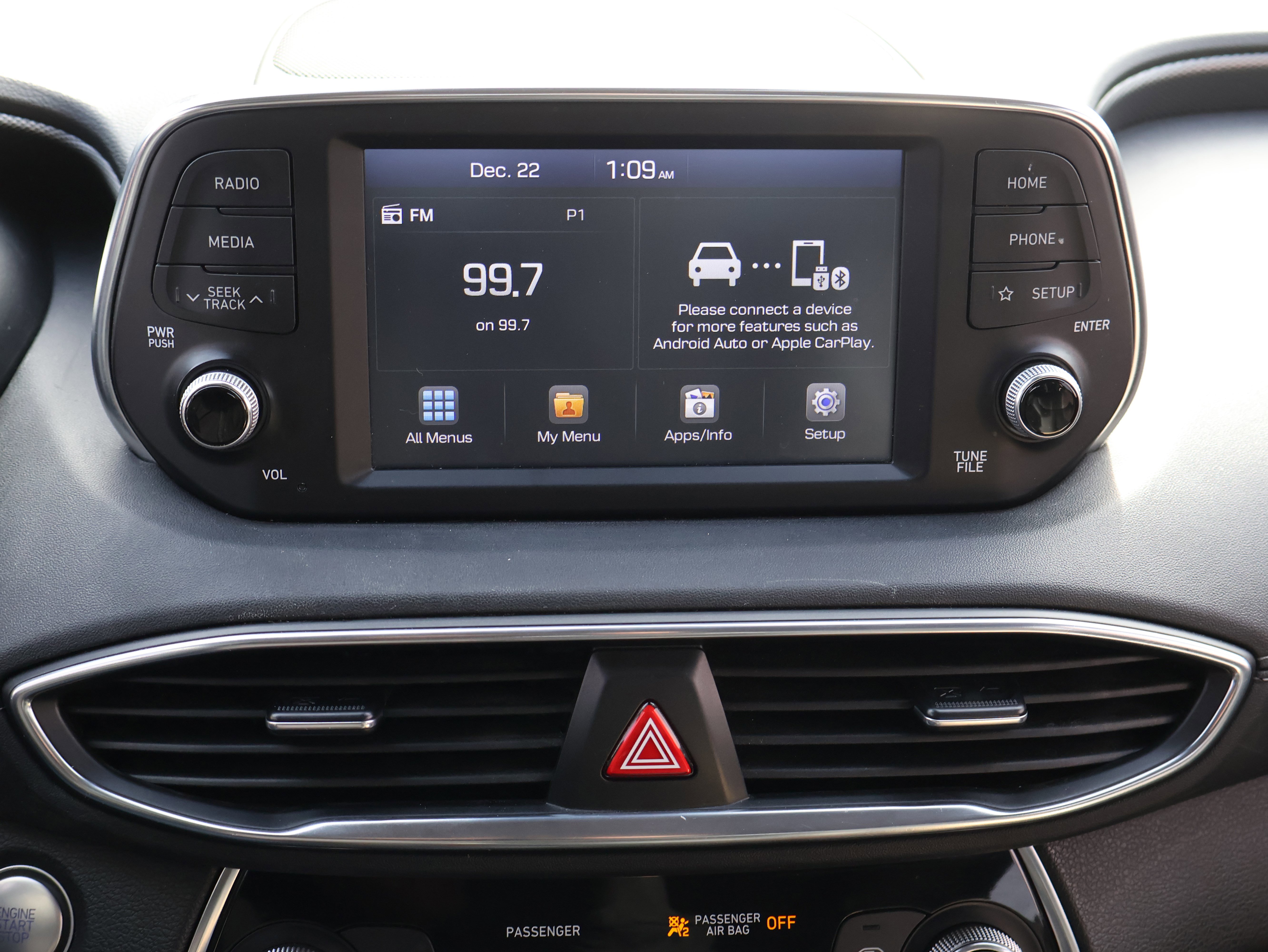 Used 2019 Hyundai Santa Fe Limited image 26