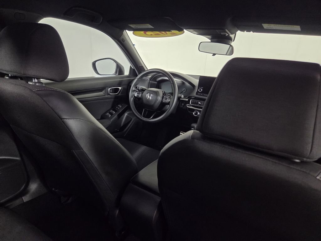Used 2025 Honda Civic Sport image 31