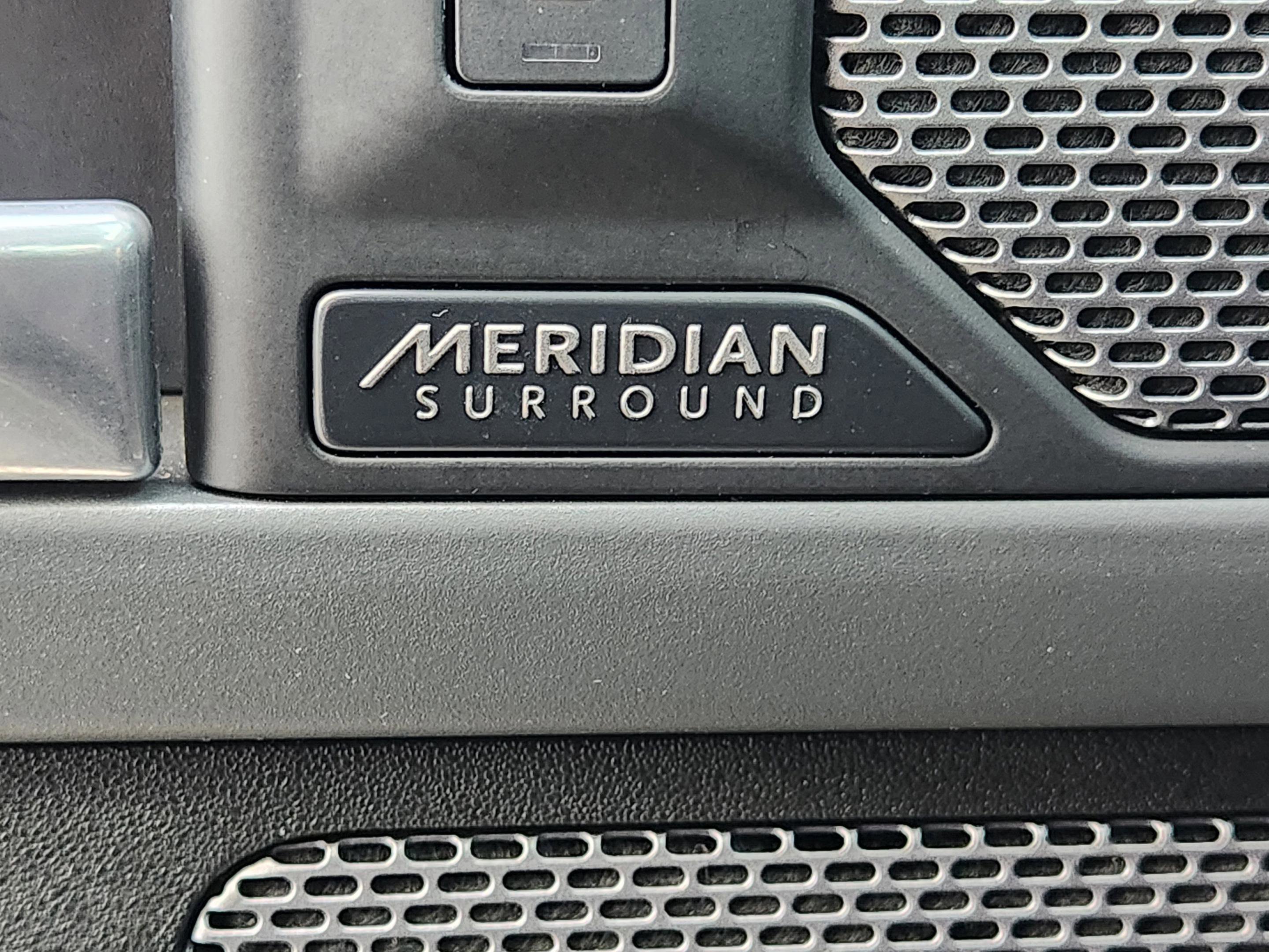 Used 2020 Land Rover Defender 110 X image 21