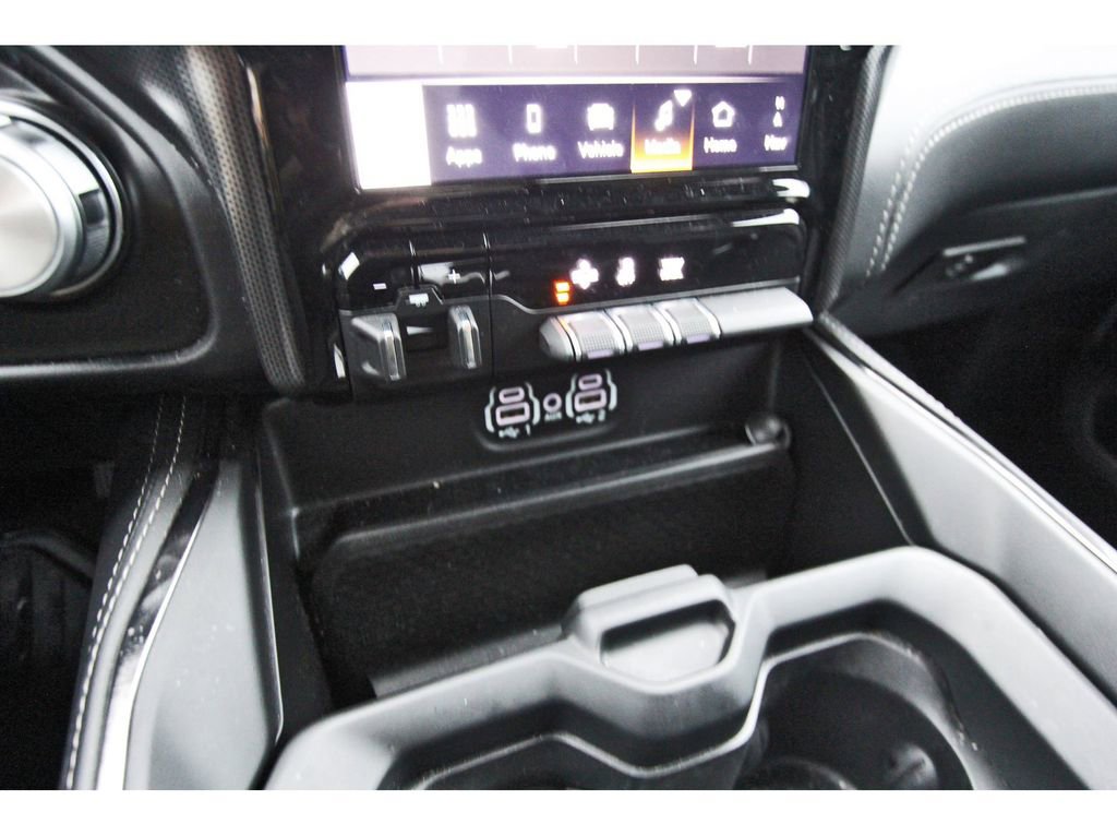 Used 2024 RAM 1500 Limited AWD/4WD image 20