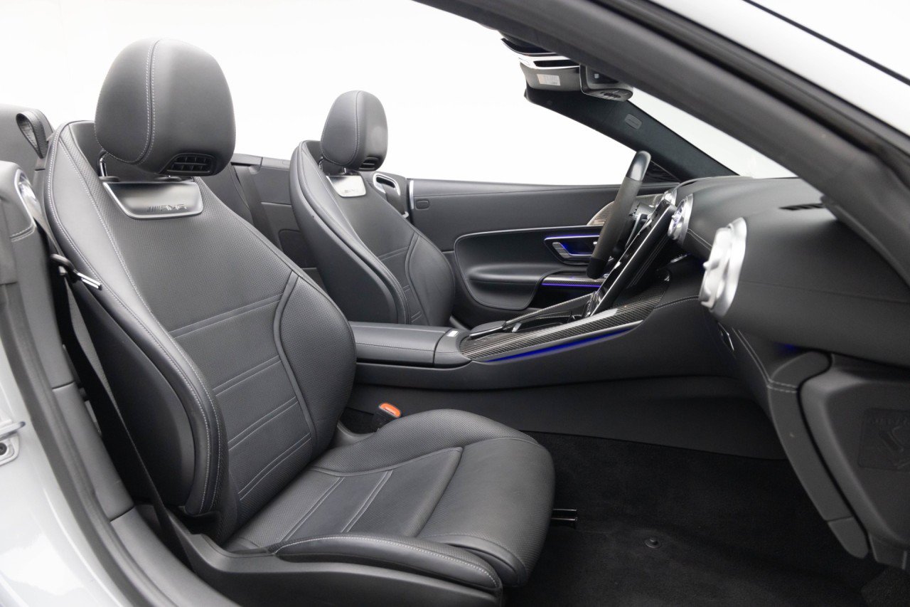 Used 2022 Mercedes-Benz SL 63 AMG 4MATIC image 4