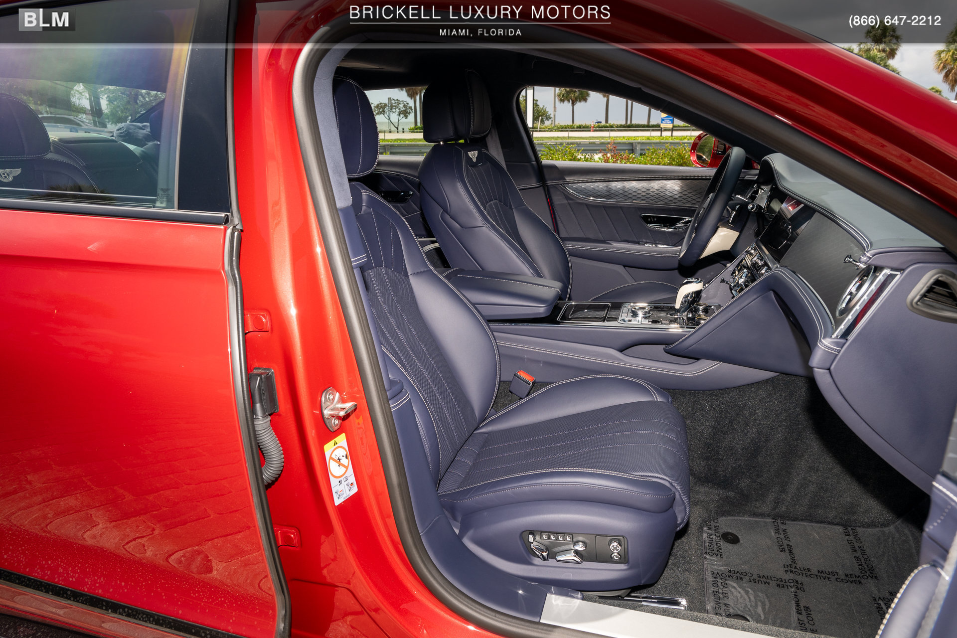 Used 2024 Bentley Flying Spur V8 AWD/4WD image 23