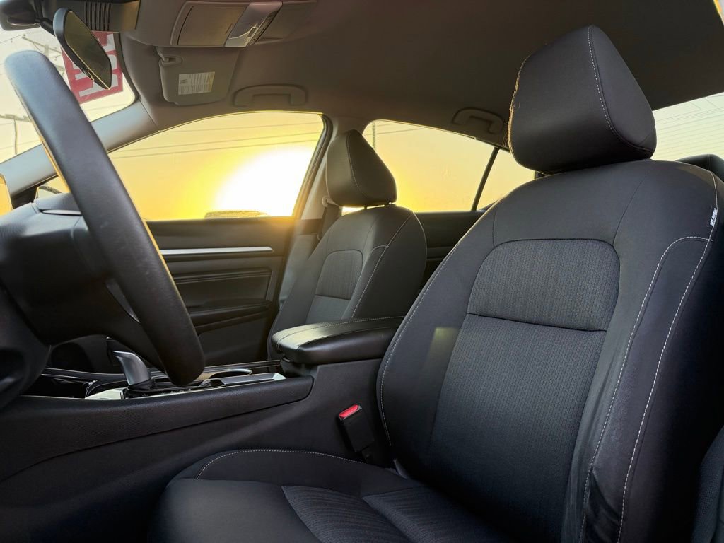 Used 2021 Nissan Altima 2.5 SV image 14