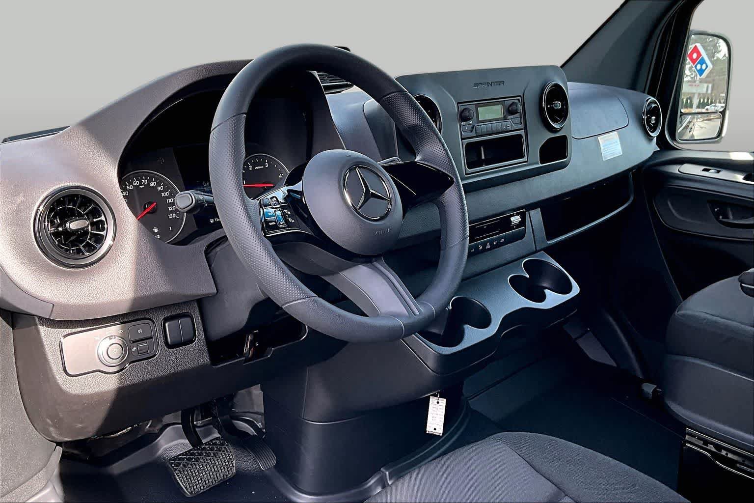 New 2026 Mercedes-Benz Sprinter 2500 image 9