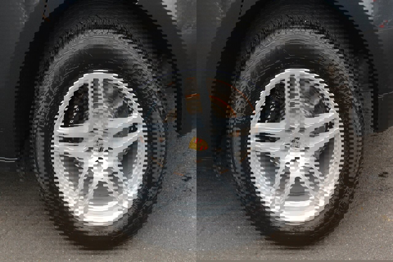 Used 2019 Porsche Macan image 30